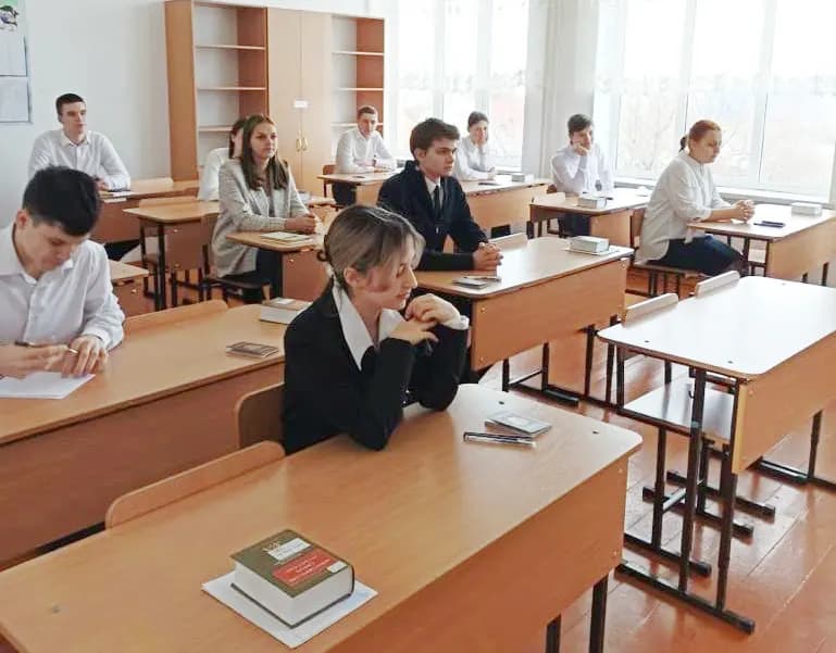 11-классники написали сочинение (1)