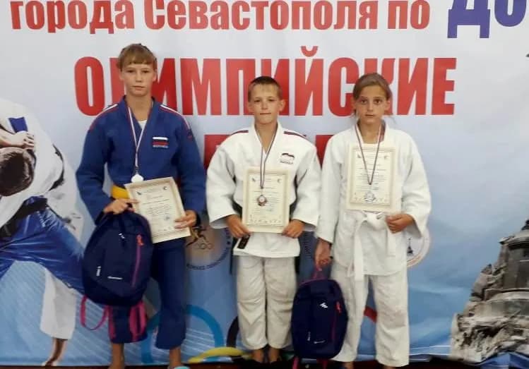 Екатерина Чучалова, Михаил Дячков, Анастасия Дячкова