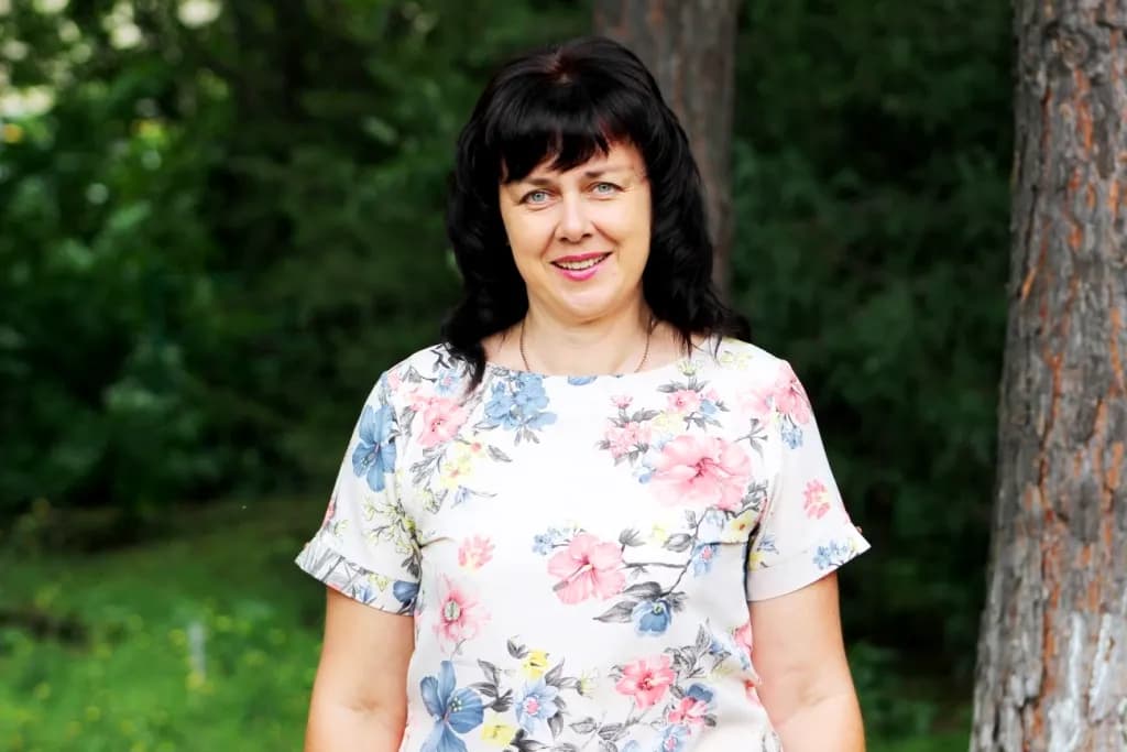 Анна Комарова
