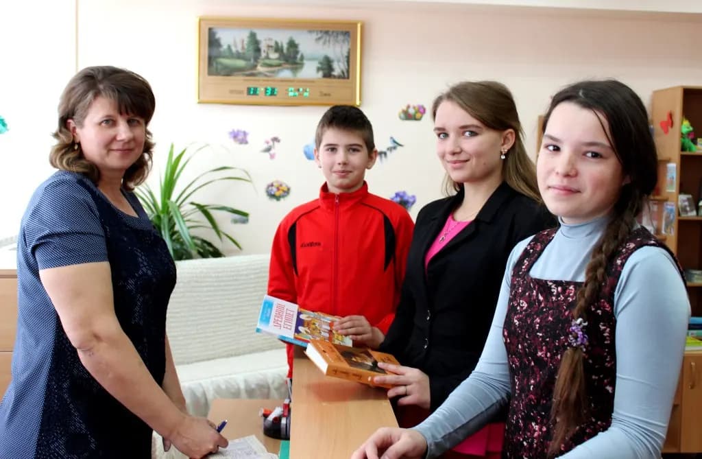 Библиотека в школе села Солёного