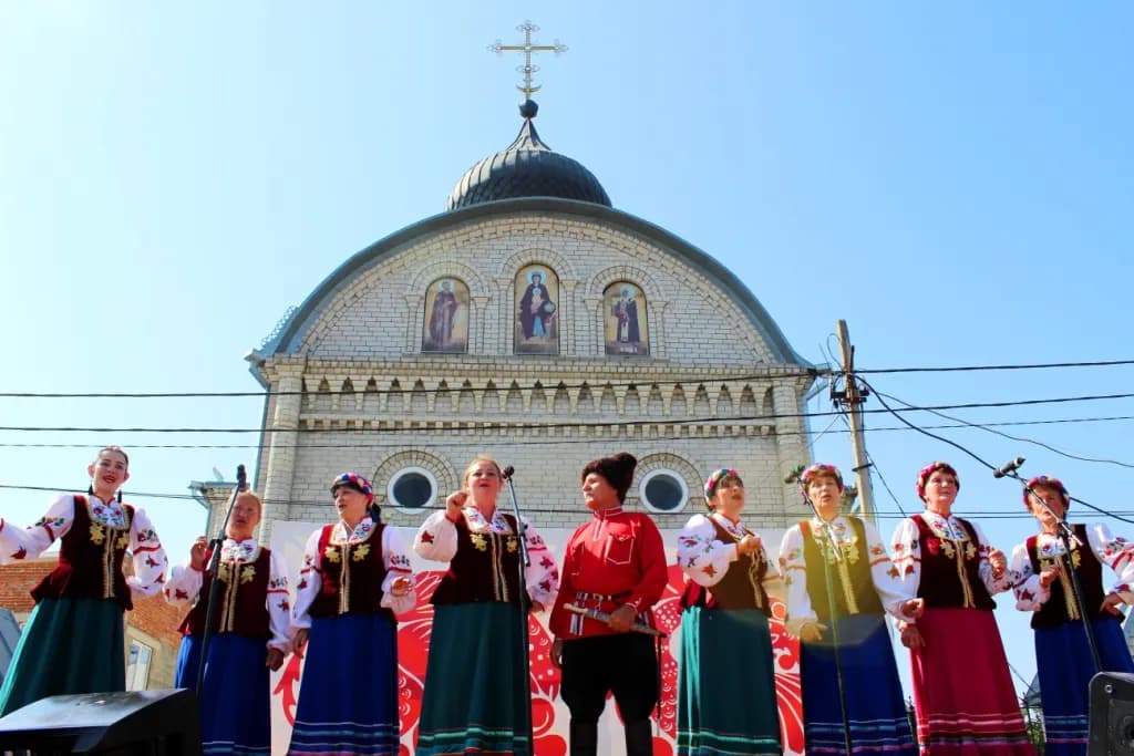 Престольный праздник мостовского храма