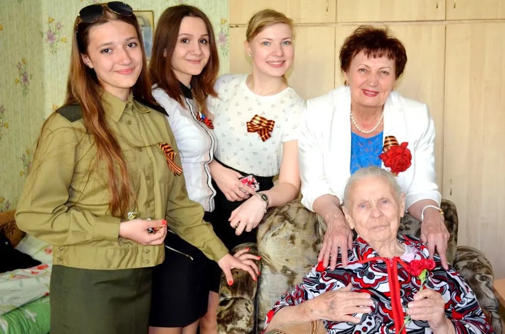 Школьники в гостях у ветерана