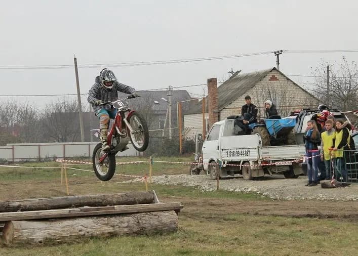 Соревнования по эндуро