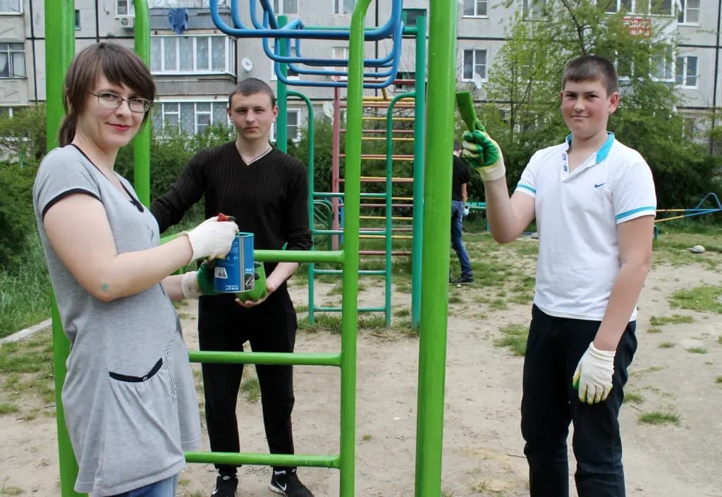 Субботник в Мостовском