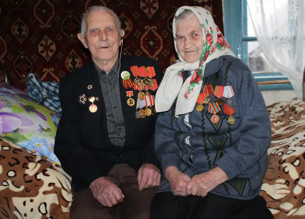 Супруги Александр и Анна Карамушко