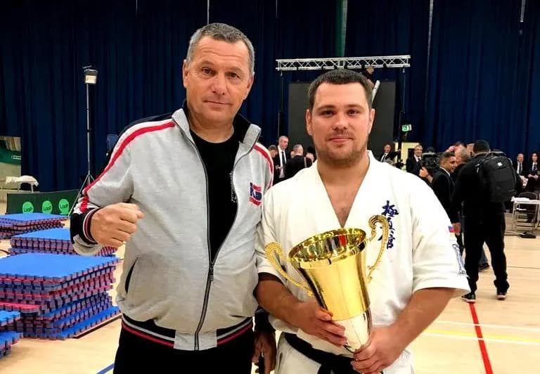 Василий Самадуров с отцом