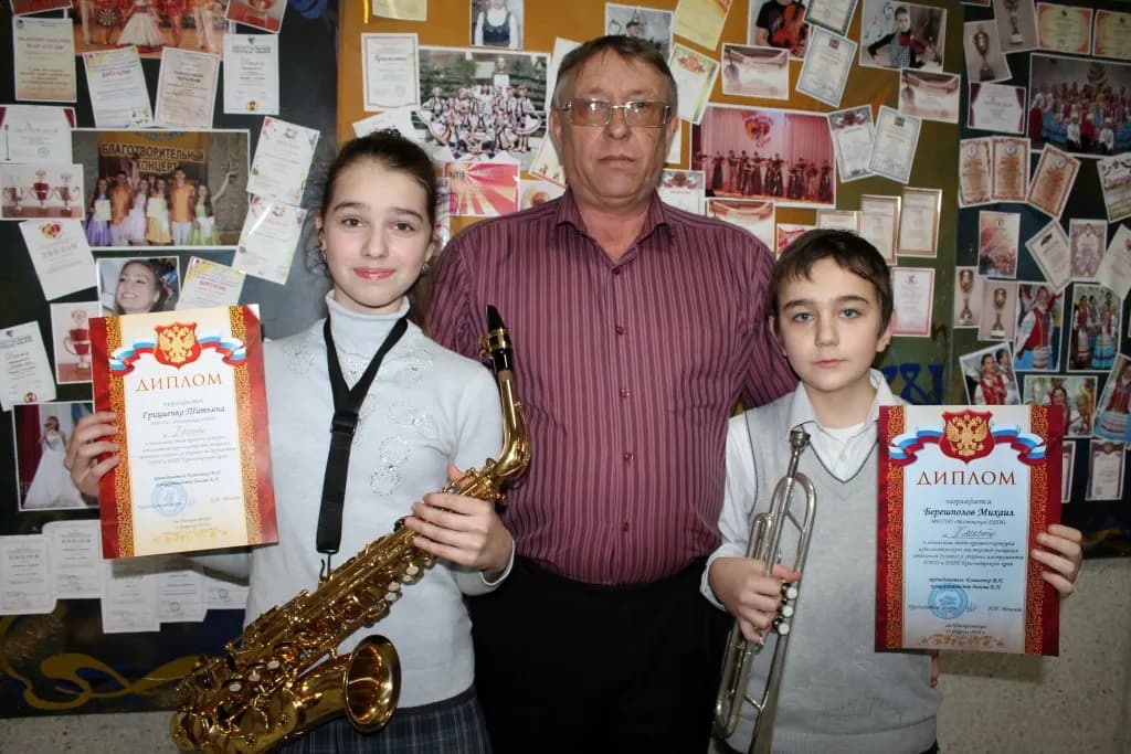 Виталий Коваленко и его воспитанники
