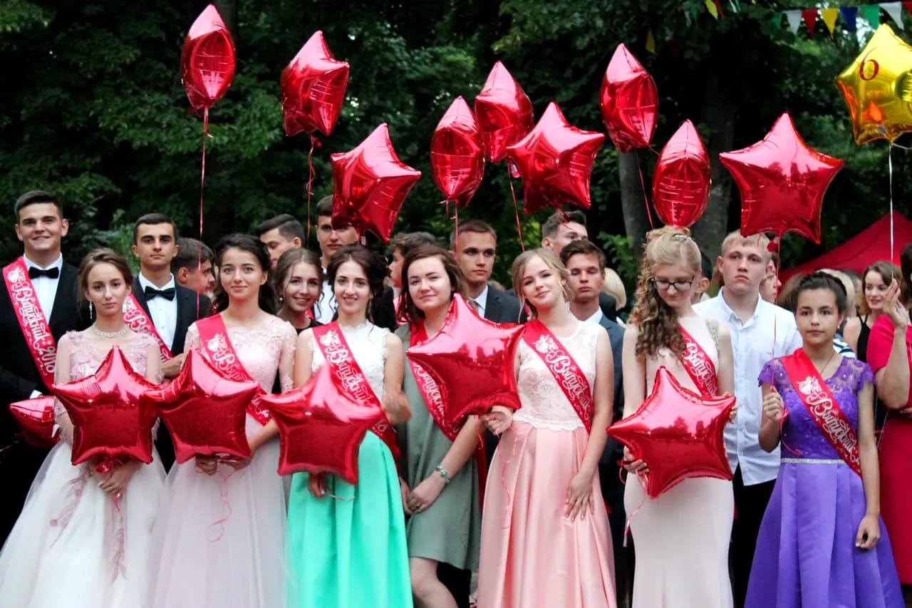 Мостовские выпускники 2018 года