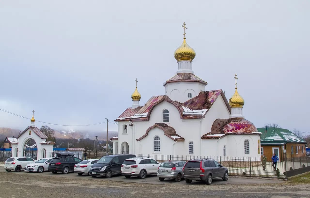Храм