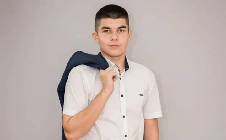 Ян Ососов