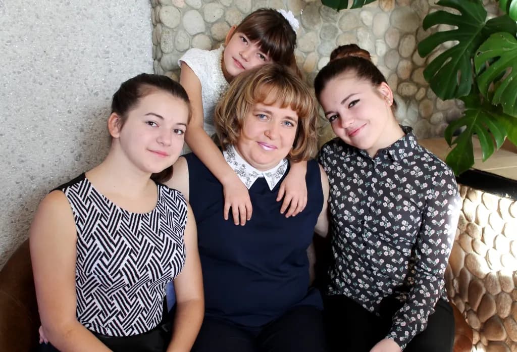 Женская половина семьи Иваненко